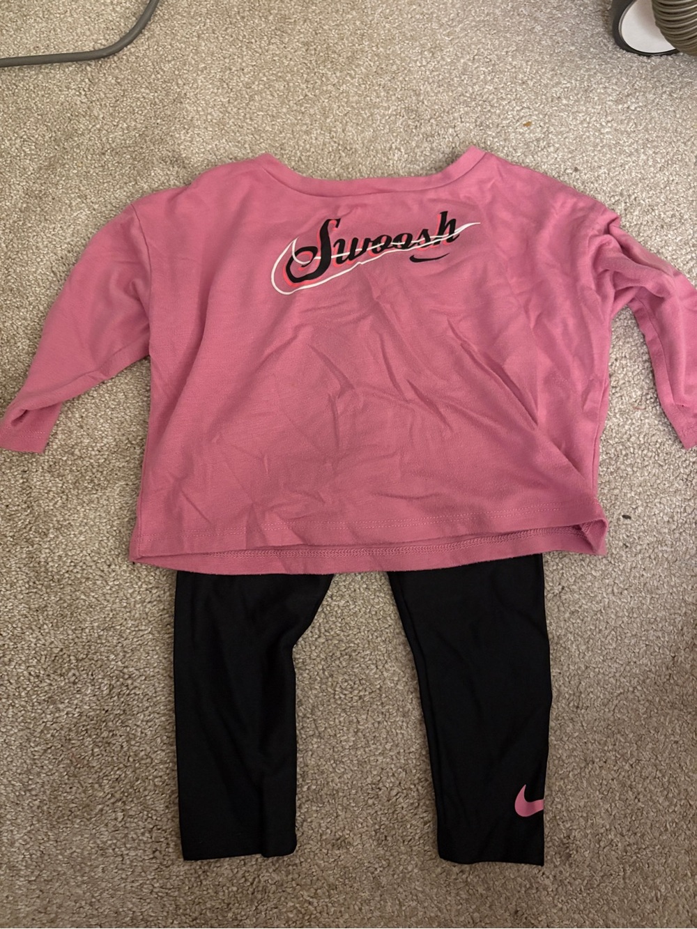 NIKE Girls Nike Bundle - Picture 6 of 9